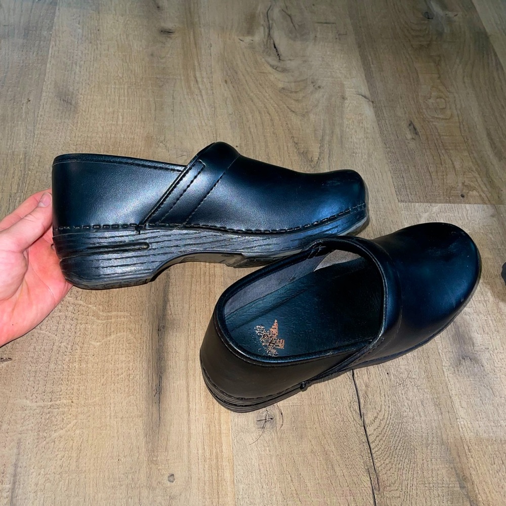 Black Dansko pro non slip